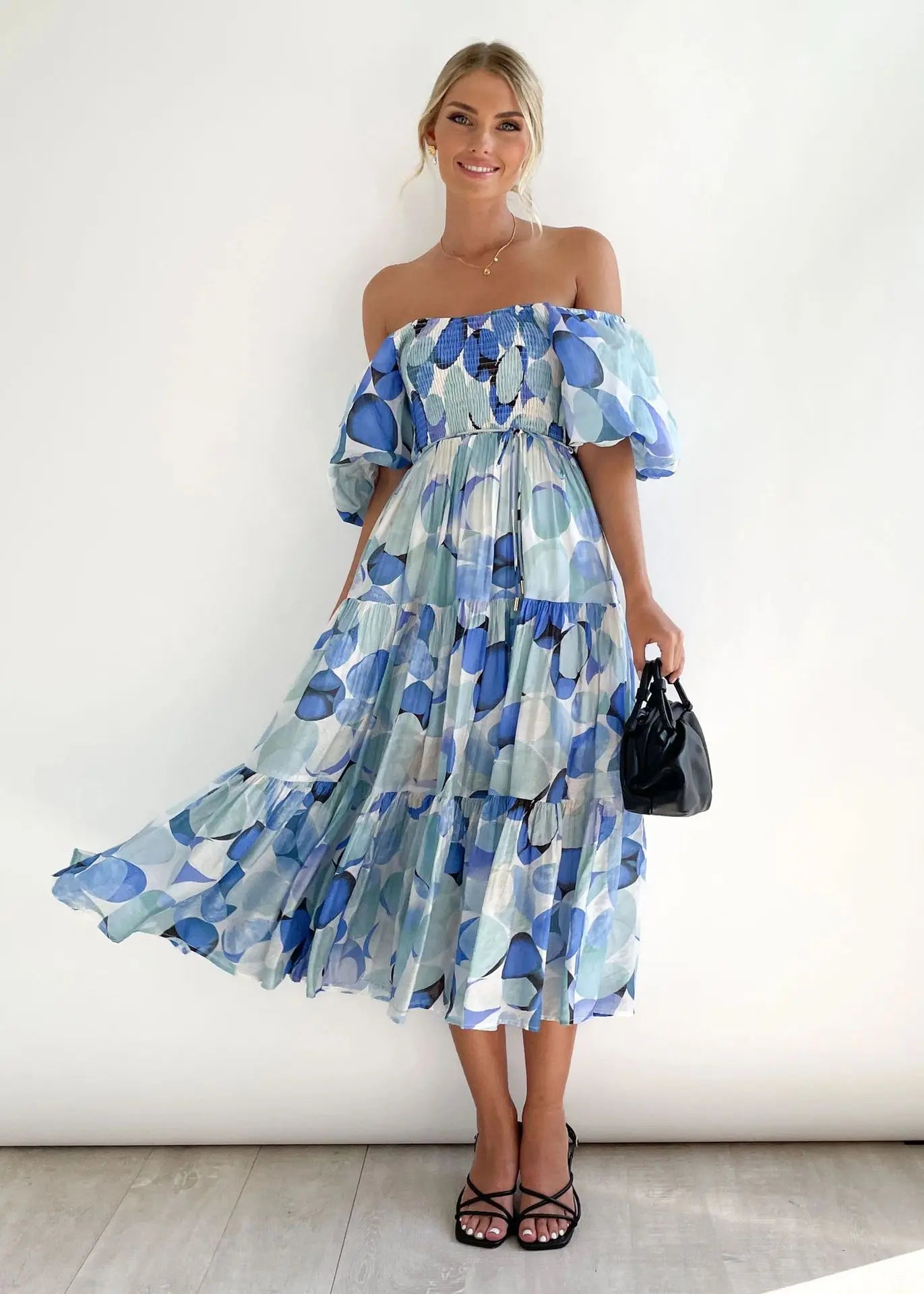 Adelaide | Off-Shoulder Maxi Klänning (Nästan slutsåld)