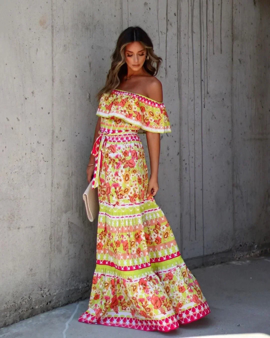 Amara | Off-Shoulder Maxi Klänning