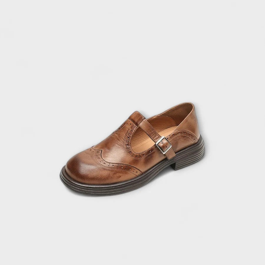 Dayanara | Eleganta skor