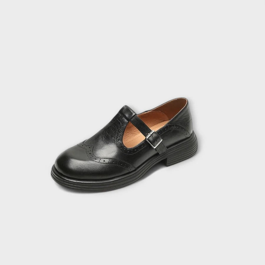 Dayanara | Eleganta skor
